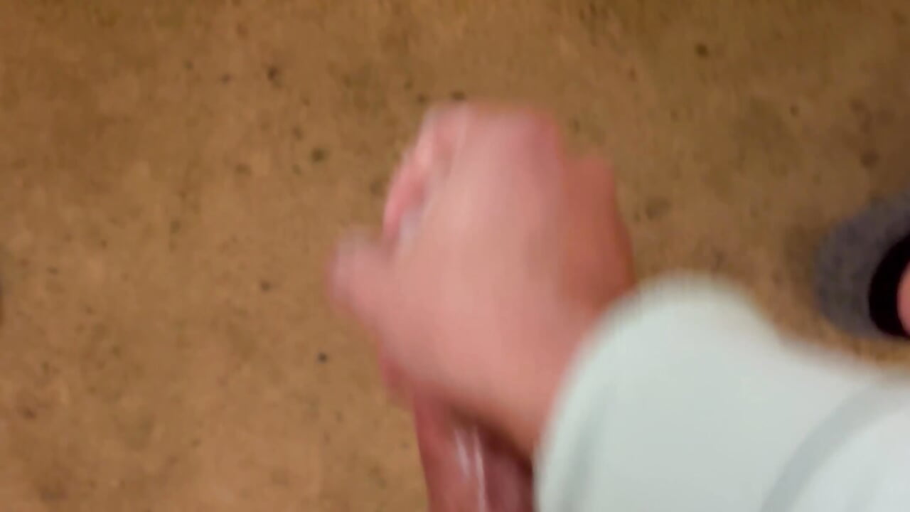 droppping a fat load－カメラキャストのDylansdの動画