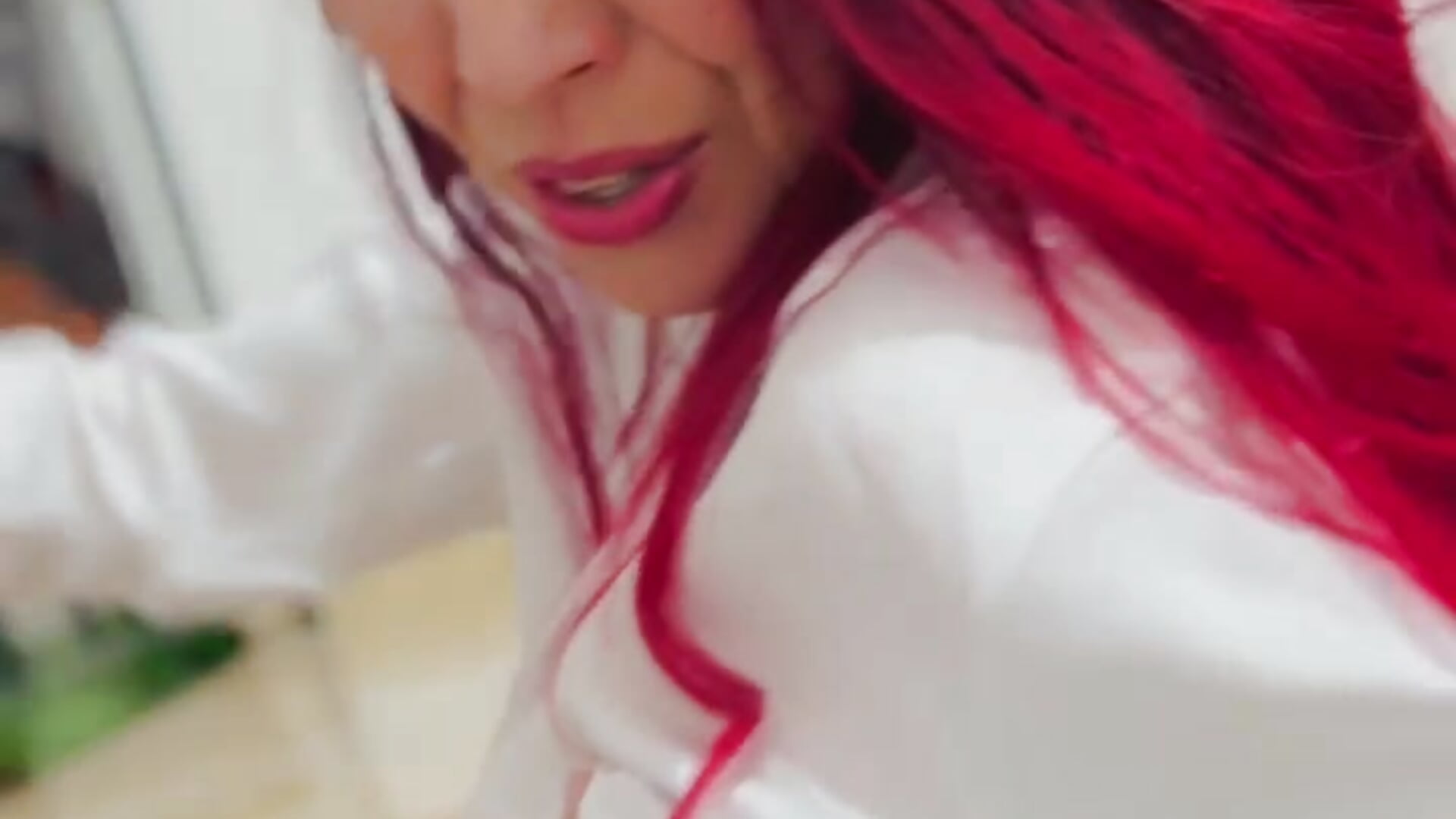 Sexy on the stairs 💛 - video by Perla_Franco cam model