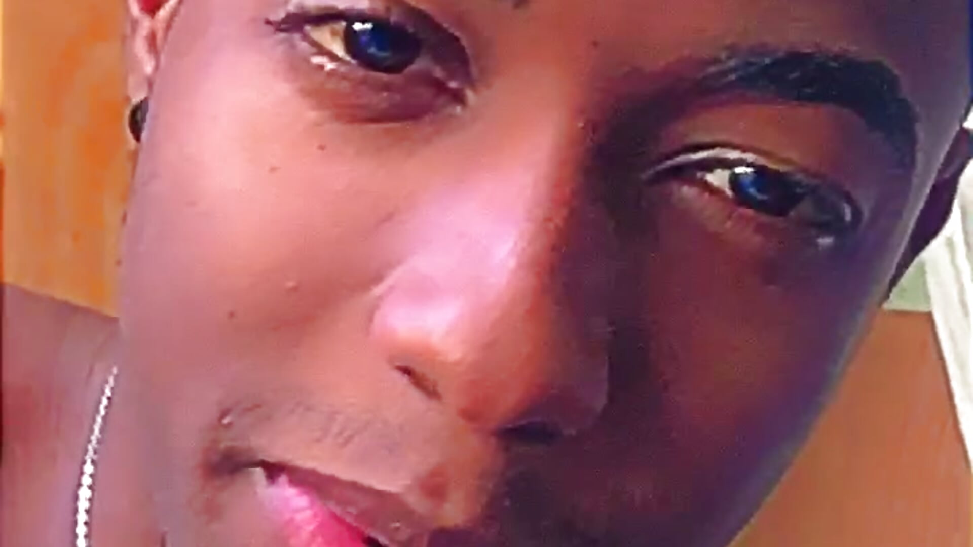 Tú bb mami - vídeo de la modelo de cam NegritoSmith