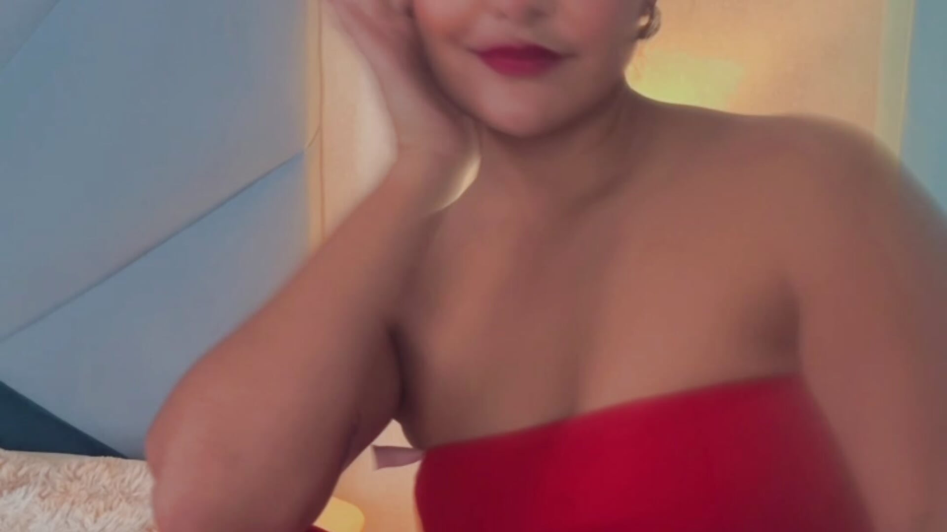 Kisseable - vidéo du modèle de showcams AshiaEkta1