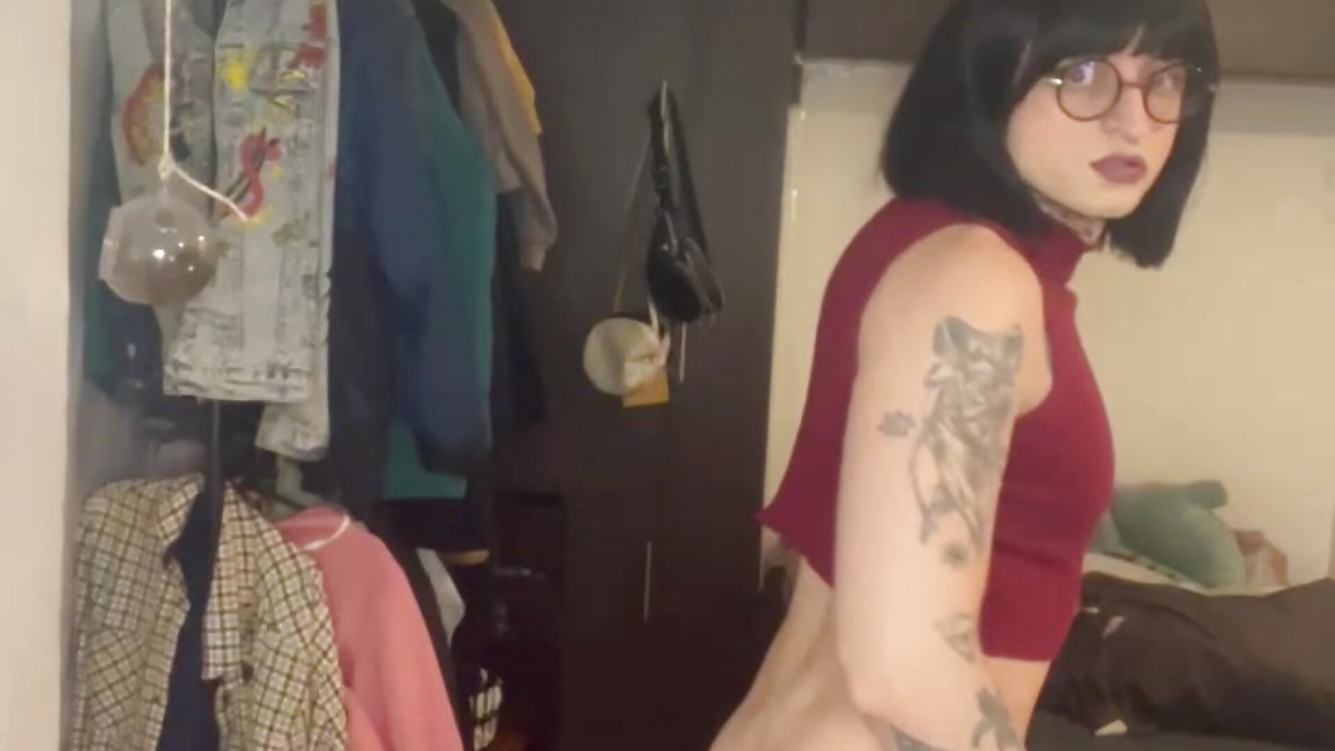 My Body - video by ShiiraVelkor cam model