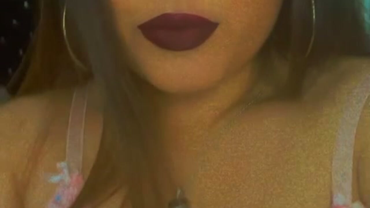 ASHLE_02~68484692-8B32-426B-8FA5-74D0FBF9BB44 - ChubbyBunny69420主播的视频