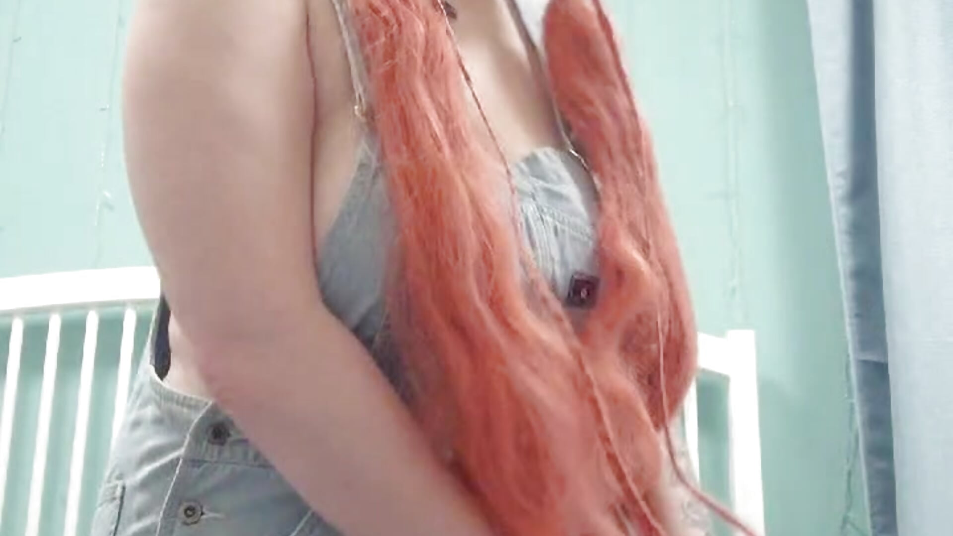 Sexy clown - video by Ozalin_Green cam model