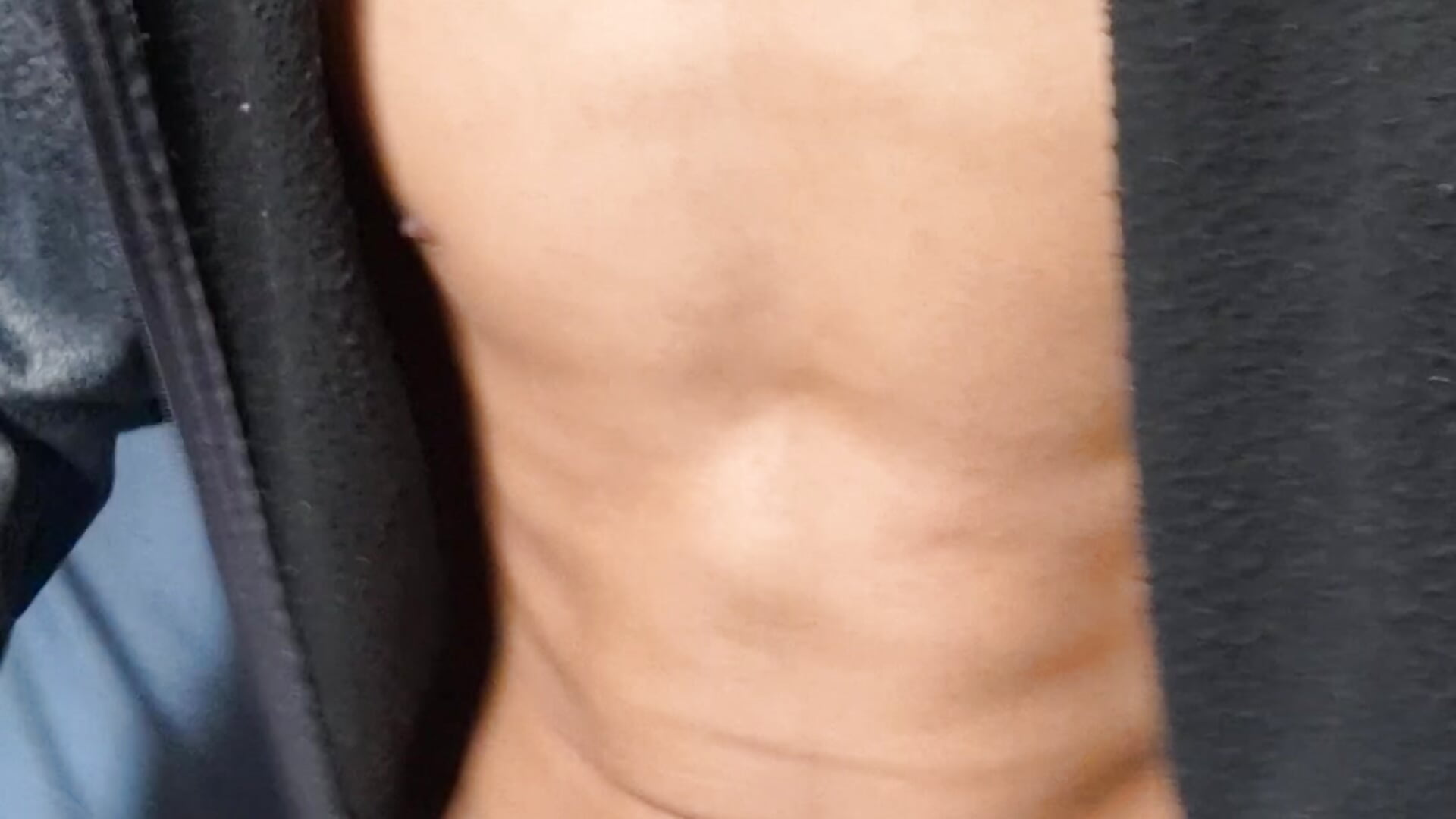 Acordando com tesão - video by yander_nsfw cam model