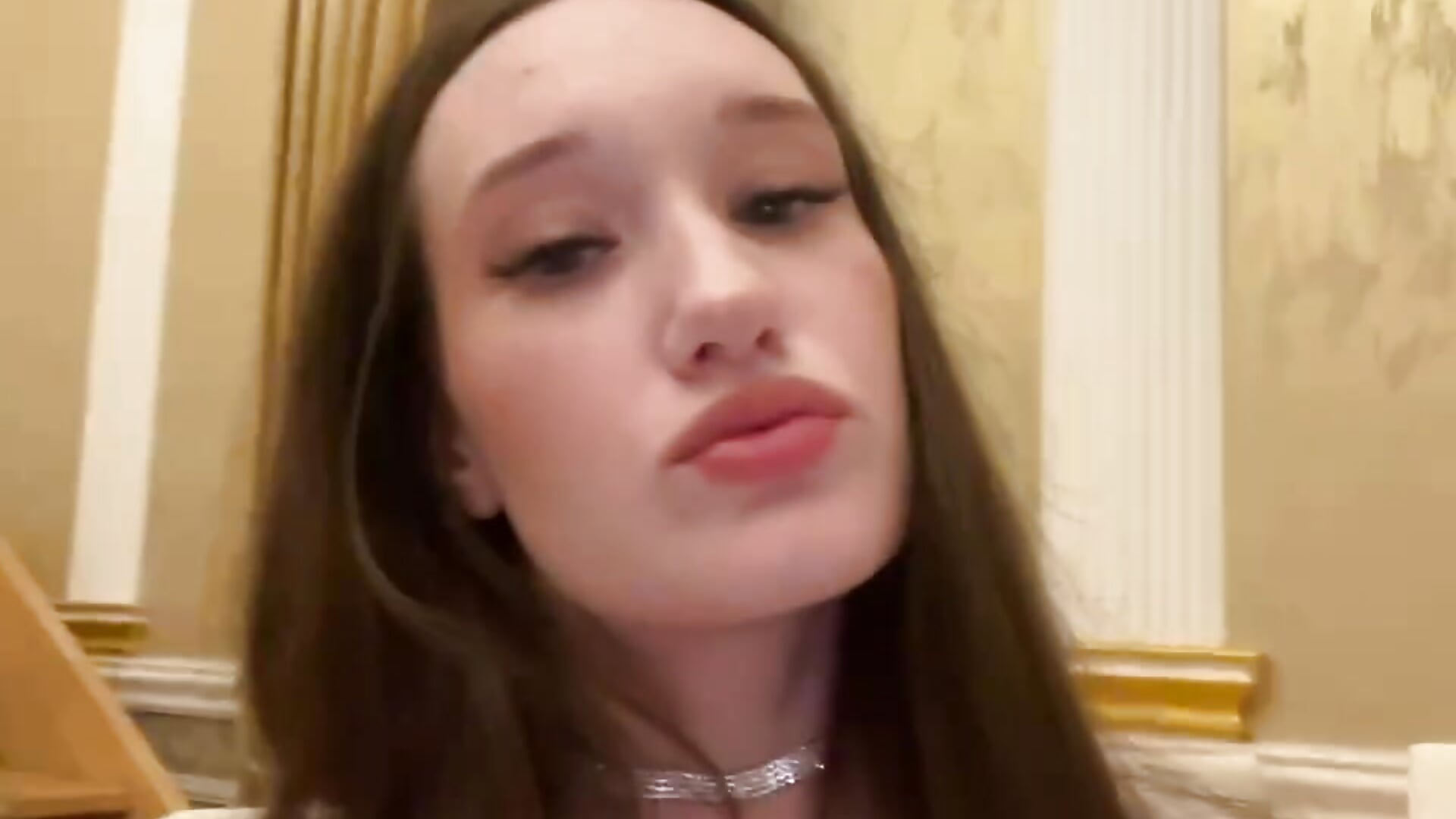 Me - video by Hottiegift cam model