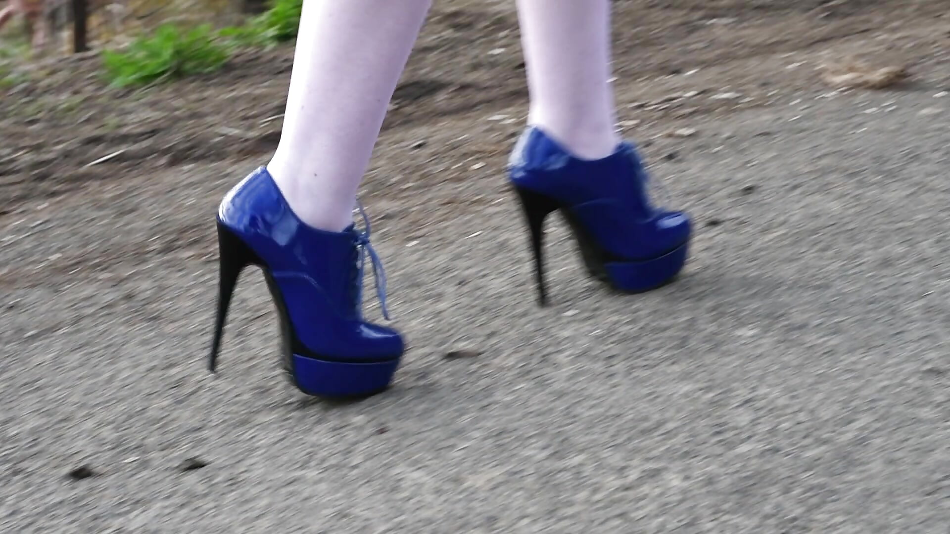 walking in blue oxford heels