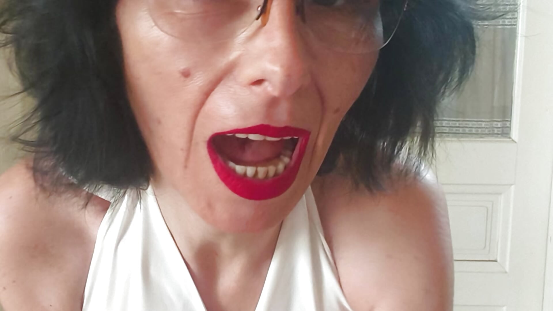 👑So geh ich ich heute einkaufen 👑Wollt ihr auch mit? Los geht's 😃👑 – video od webkamerové modelky chillimonia