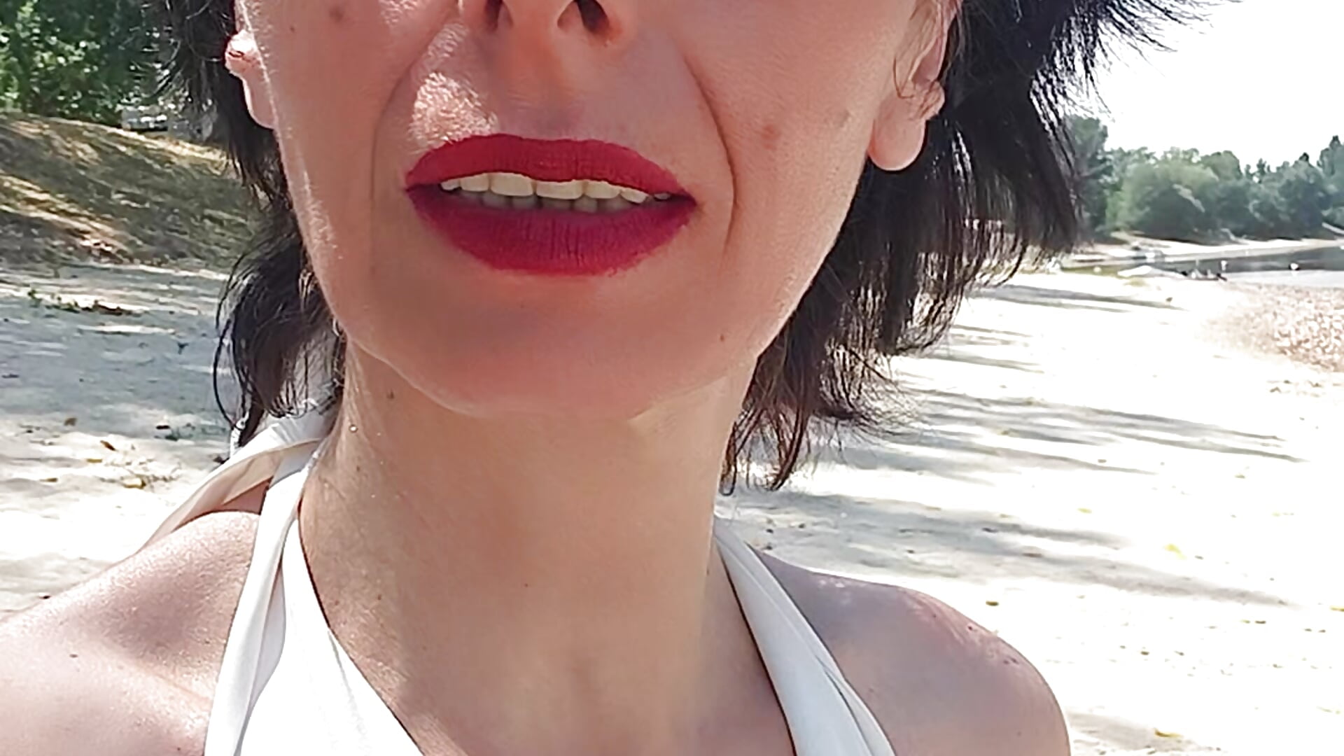 👑💟 Mein heutiges Outfit an der Donau 💟👑 - βίντεο μοντέλου chillimonia