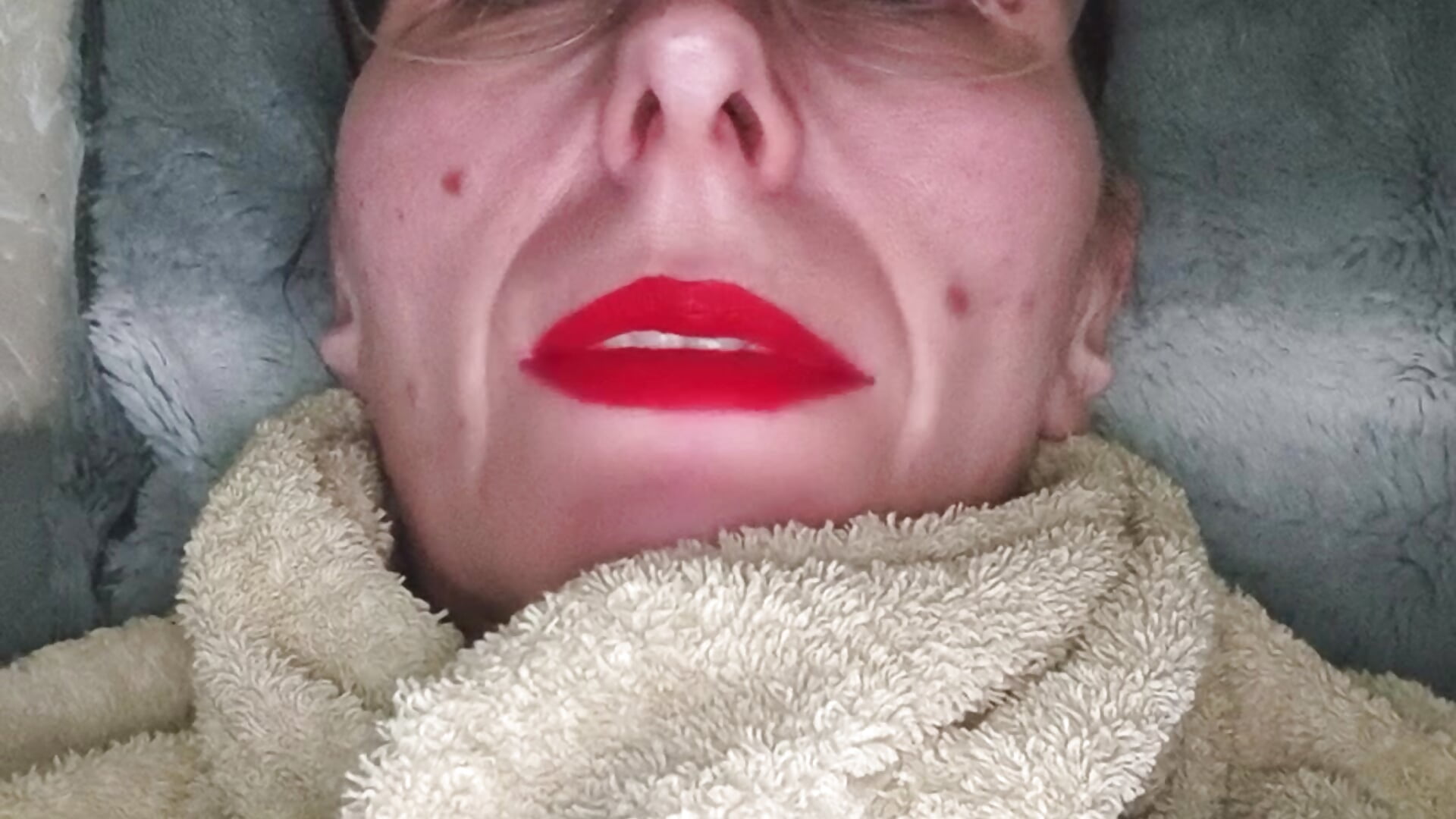 Eine wichtige Botschaft an euch - video chillimonia kameramallilta