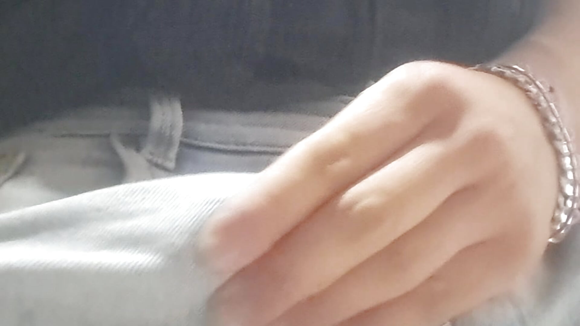 I'm wearing a uniform, and I'm rubbing my big cock through my jeans. 👖🥵🔥