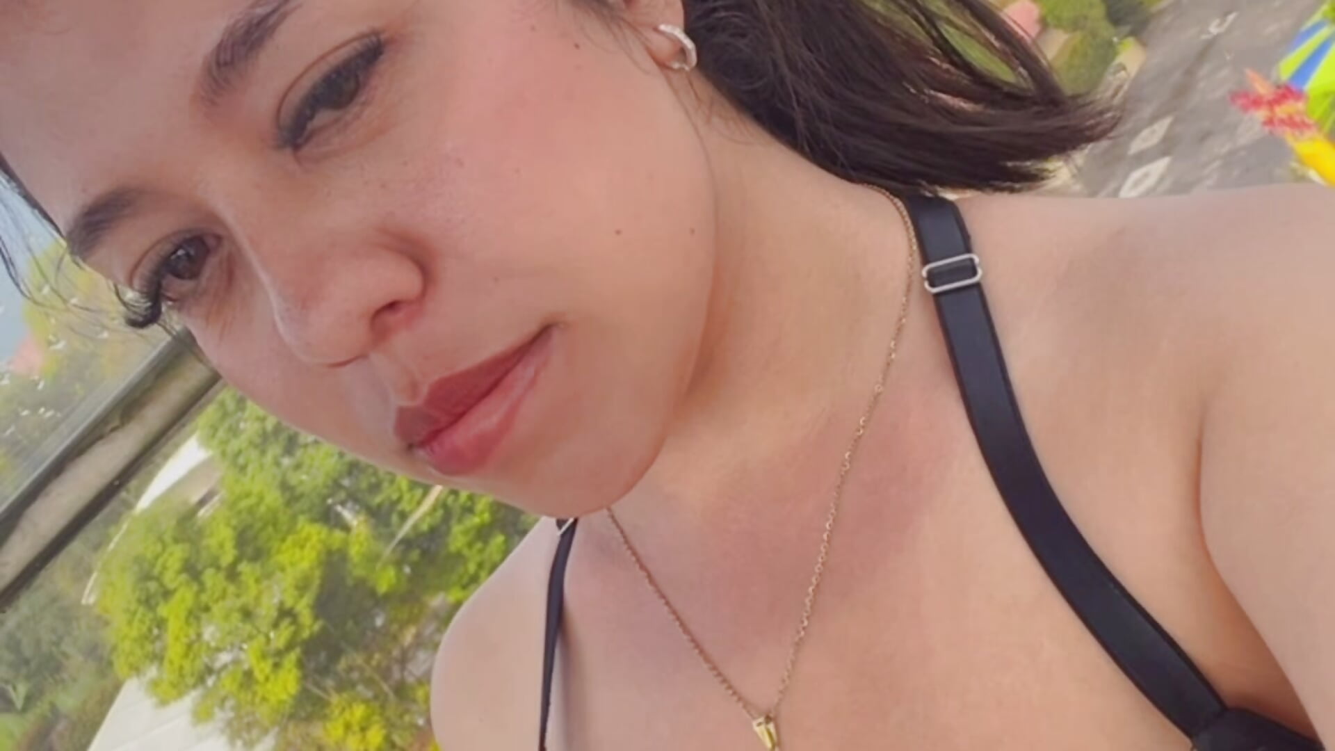 Im very hot 24/7 🤪😈 - video Lea_velle kameramallilta