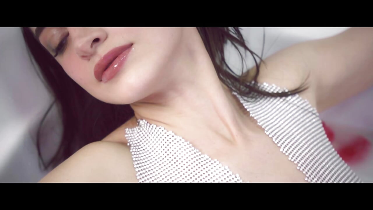 🔥💞 - βίντεο μοντέλου Megga_Bluee