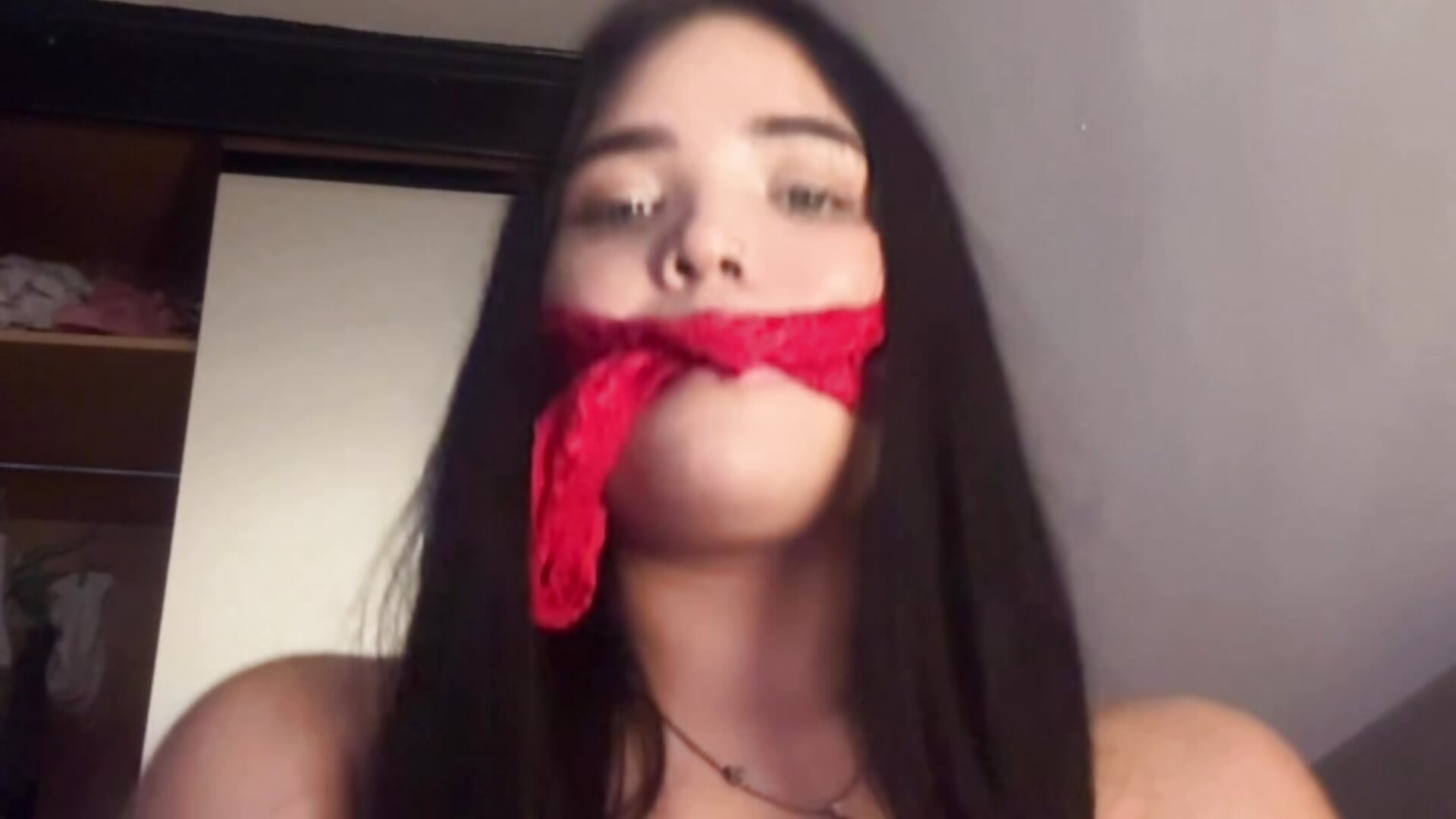 9e954b4573ae4e28b68e5bd7610e6b9b - video oleh daniniescobarr kamera model