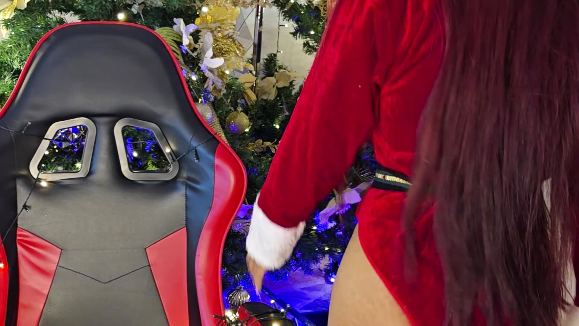 happy XXxMas <3 - video by MiaVoss cam model