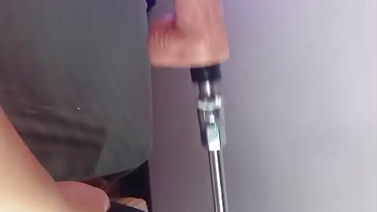 machine - video by EmmaBecket2 cam model