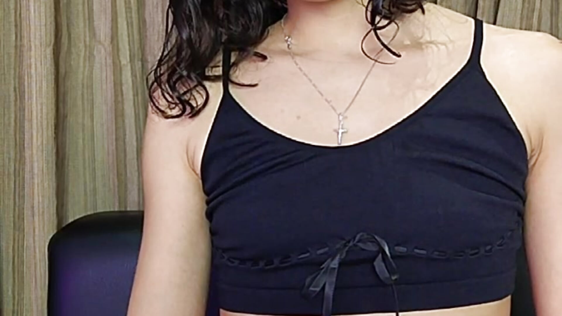 In Colombia today is the day of love and friendship,happy day to you my spolied user 🍭🥳🫶🏻🍭u – video od webkamerové modelky AbyCooper