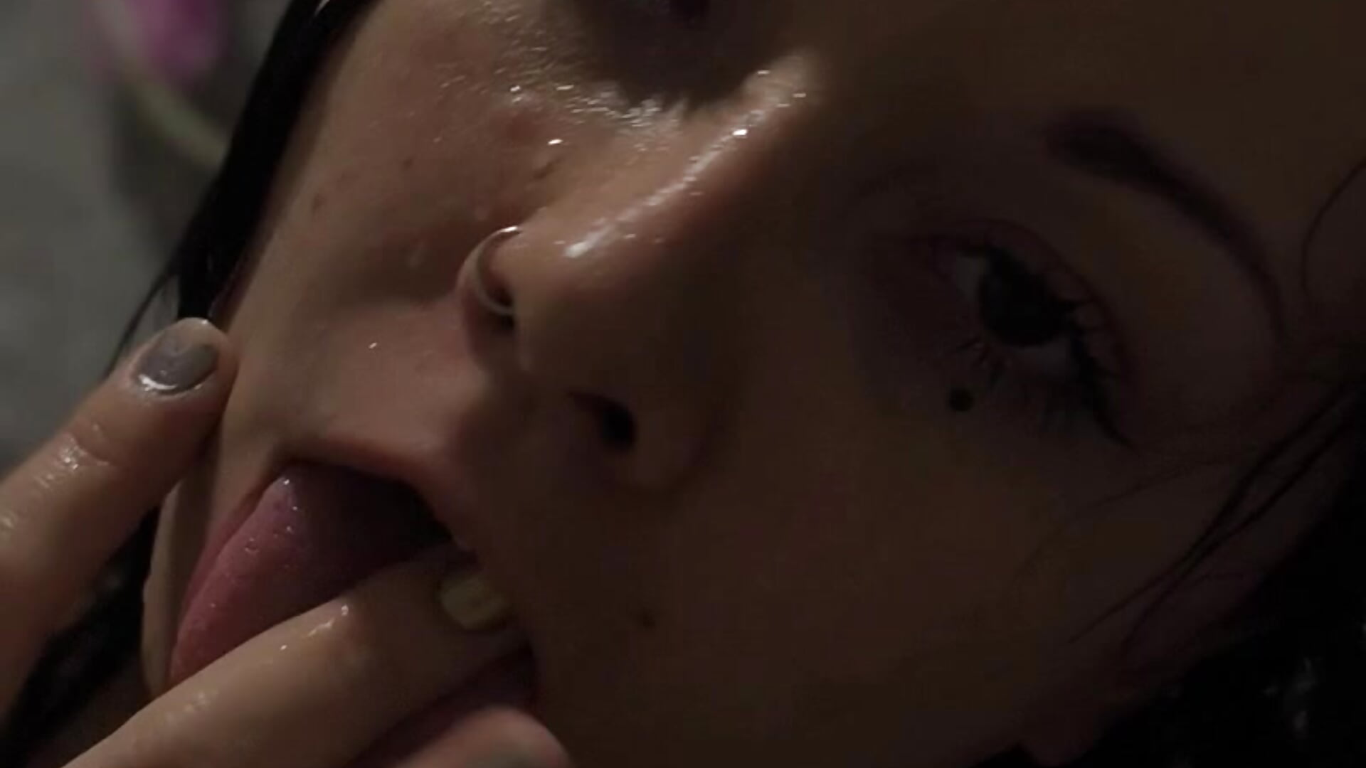 Wet and vulnerable🙈✨ - video by kellycakemeow cam model