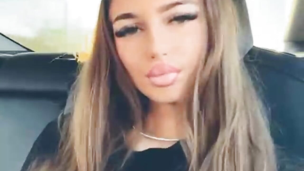 kissess - відео від AdissonLane