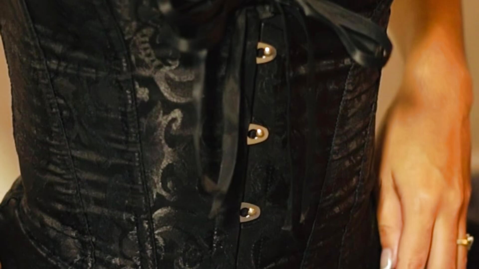 desire and sensuality - video by yulianademond66 cam model