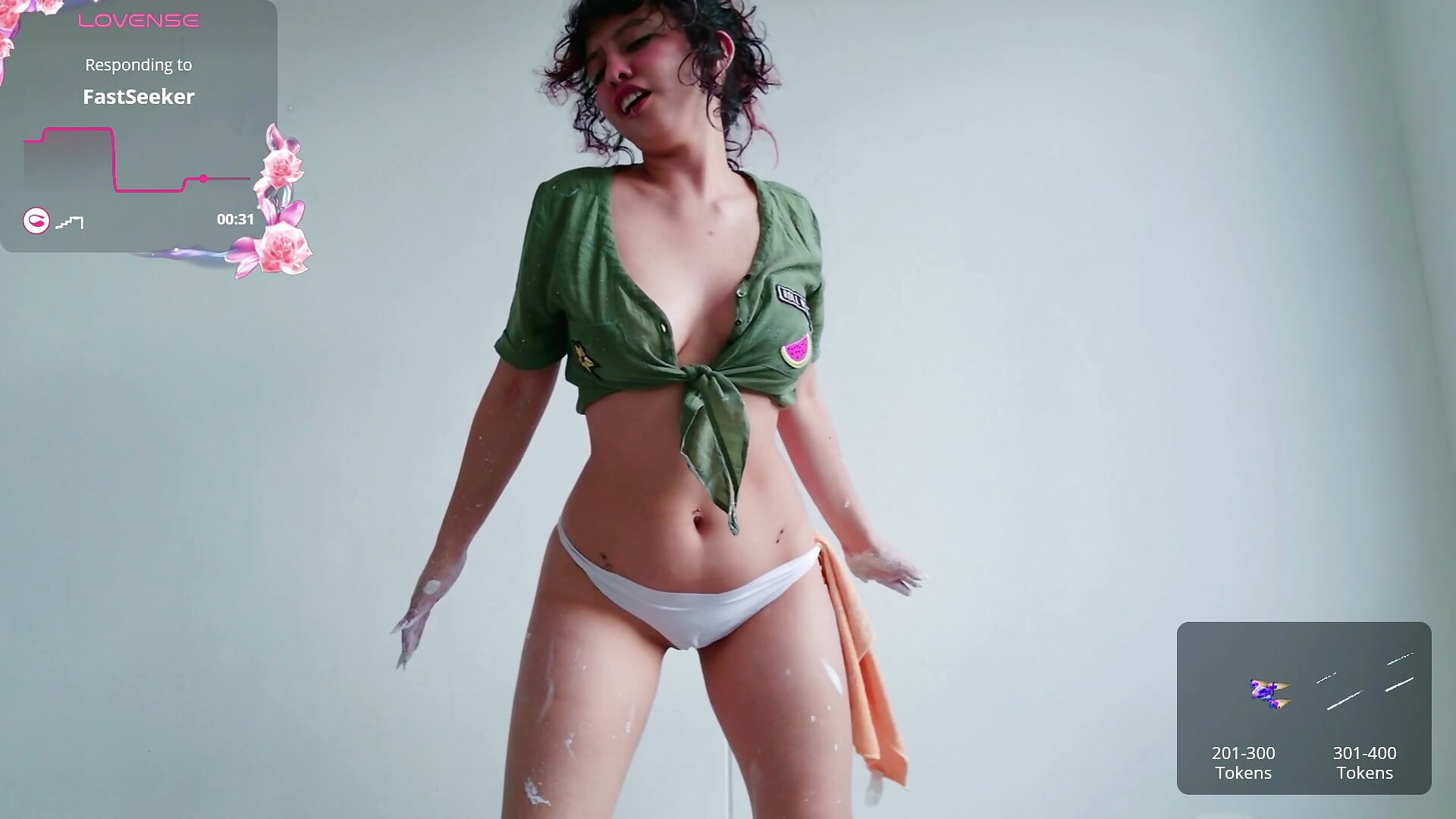 Do we dance while we paint? - video av Sweet_Chaos cam-modell
