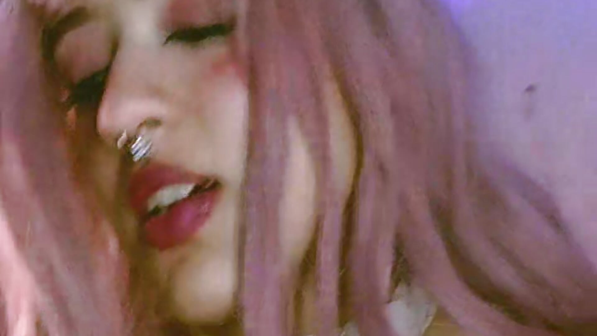 Sing hehehe😘 - video by Gaby_Tailor cam model