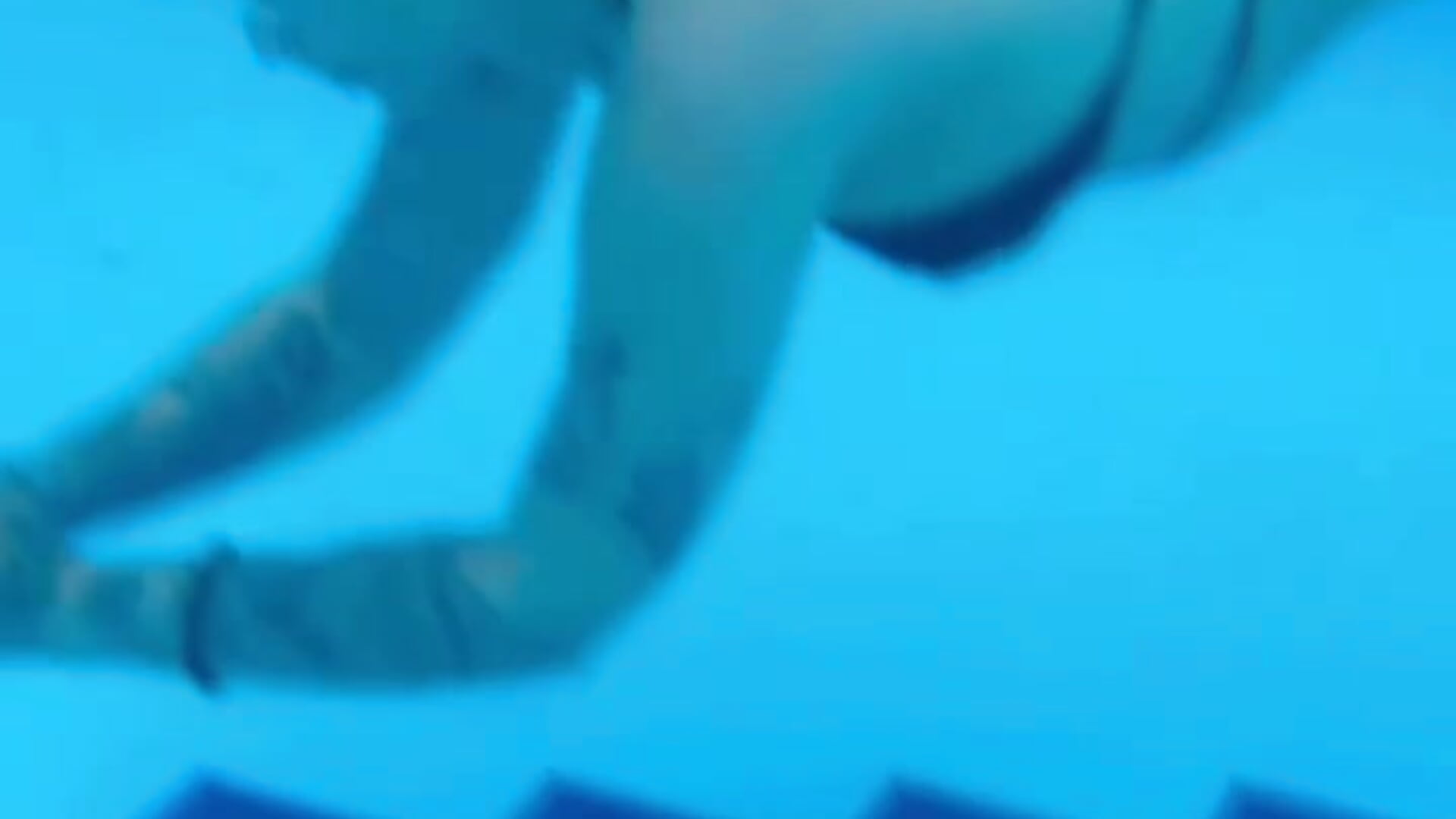 swimming at the pool🐬 - video by violetviolator cam model
