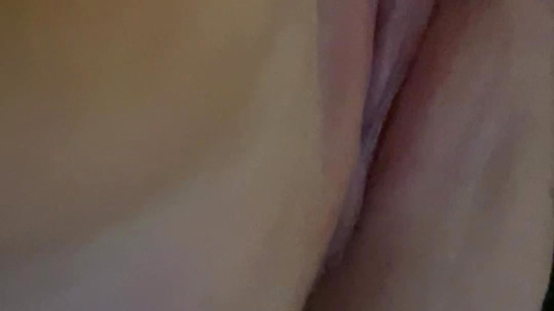 Doigte ma chatte 😈💦 - video di XtentationMG modella di cam