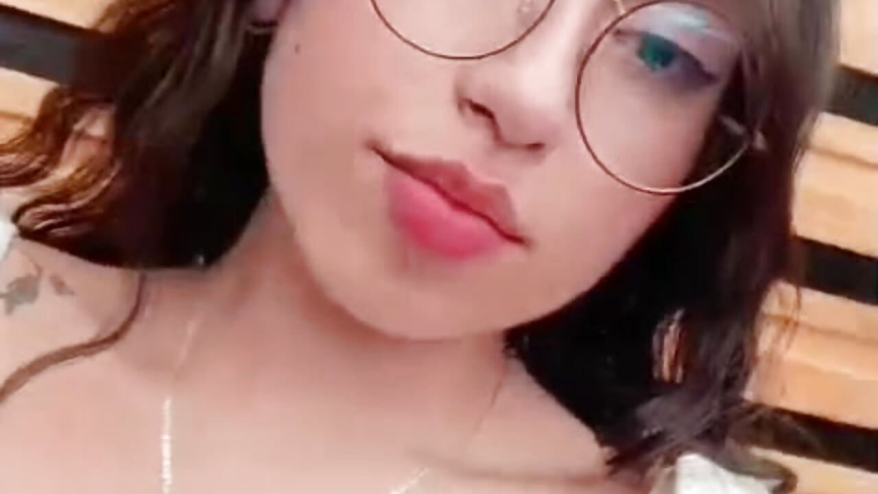 Hey 😏🦋 - MadyJackson 캠 모델의 동영상