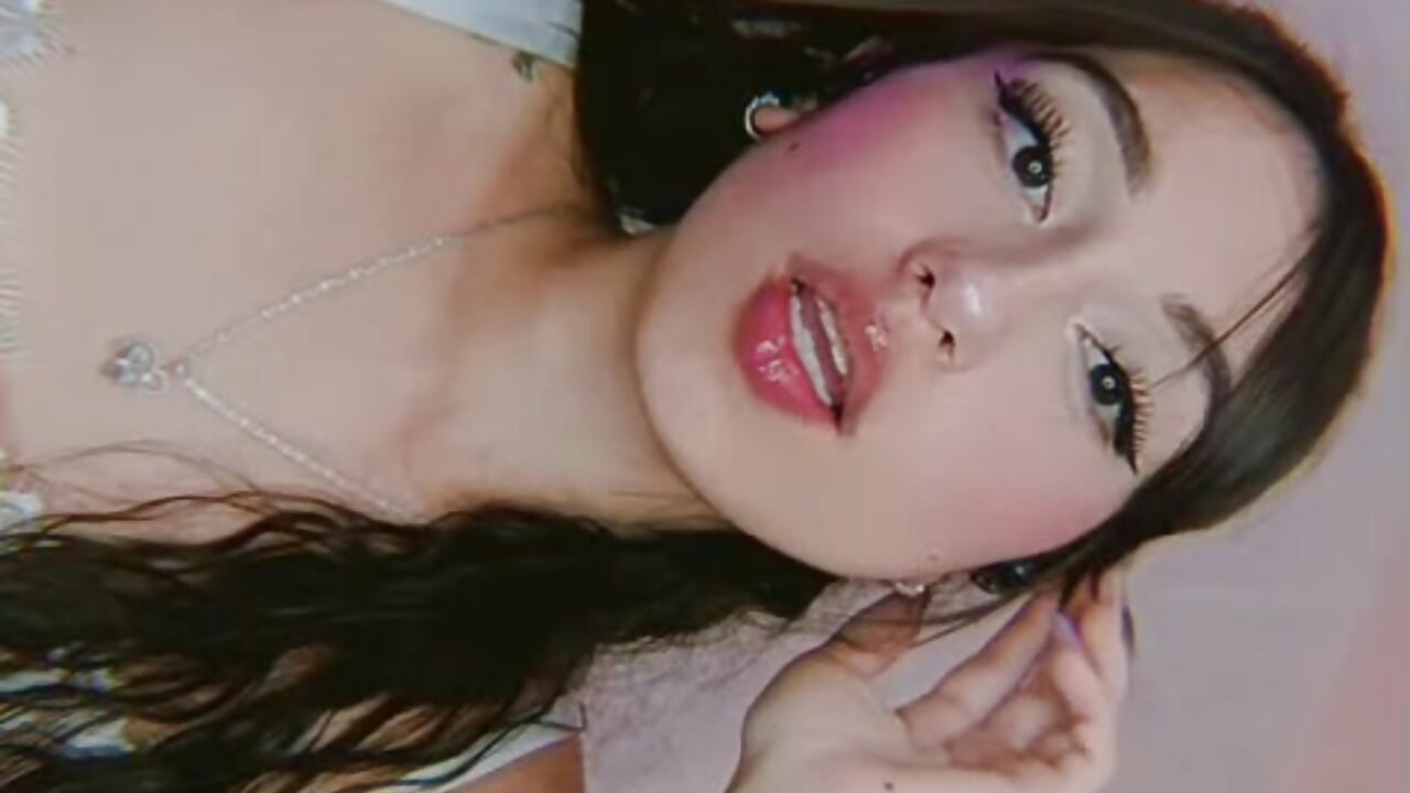 WhatsApp Video 2026-01-17 at 7.59.45 AM.mp4 - відео від вебкаммоделі MadyJackson