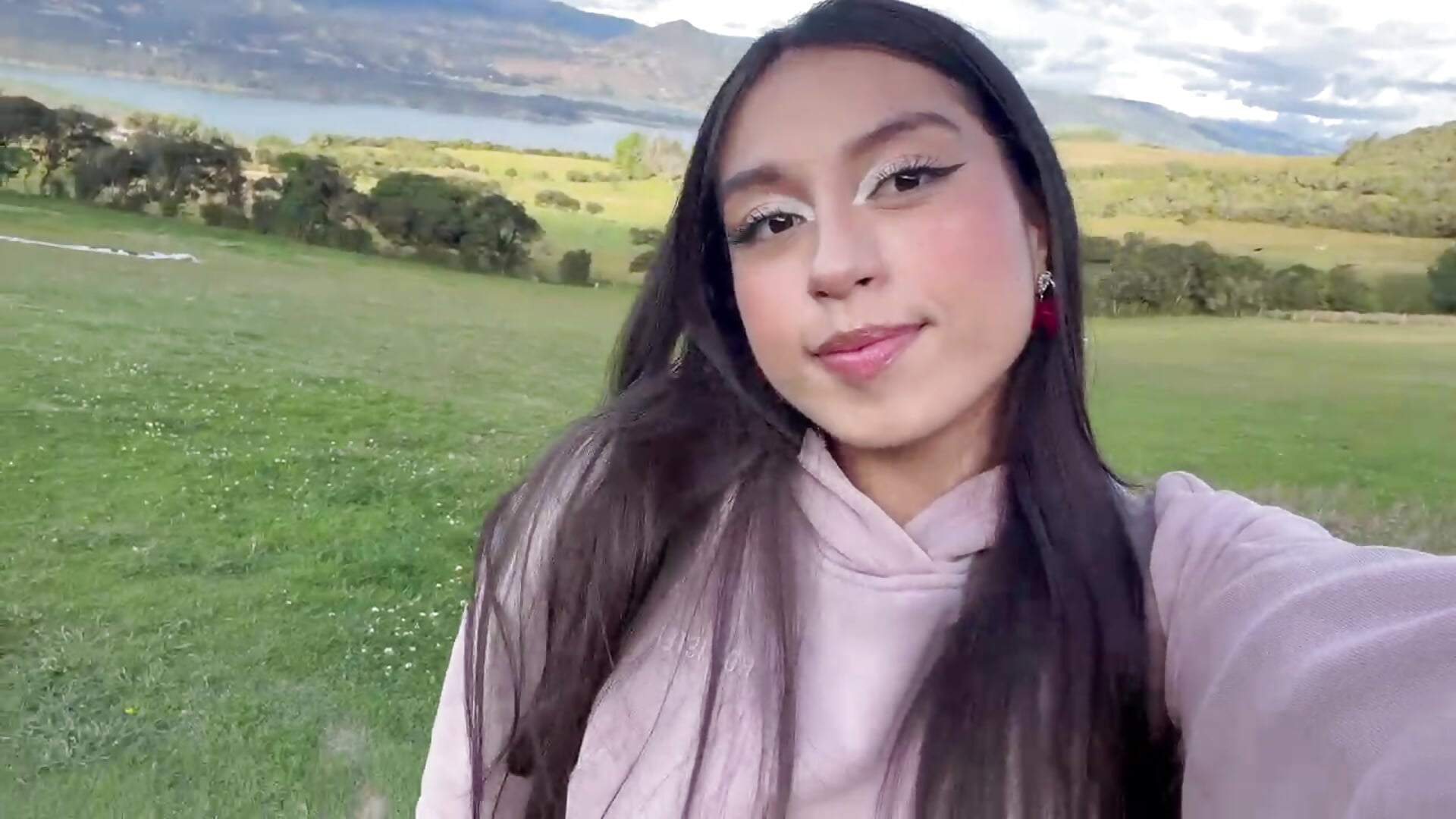 live the dream with me🥰✨ – video af MadyJackson cam-model