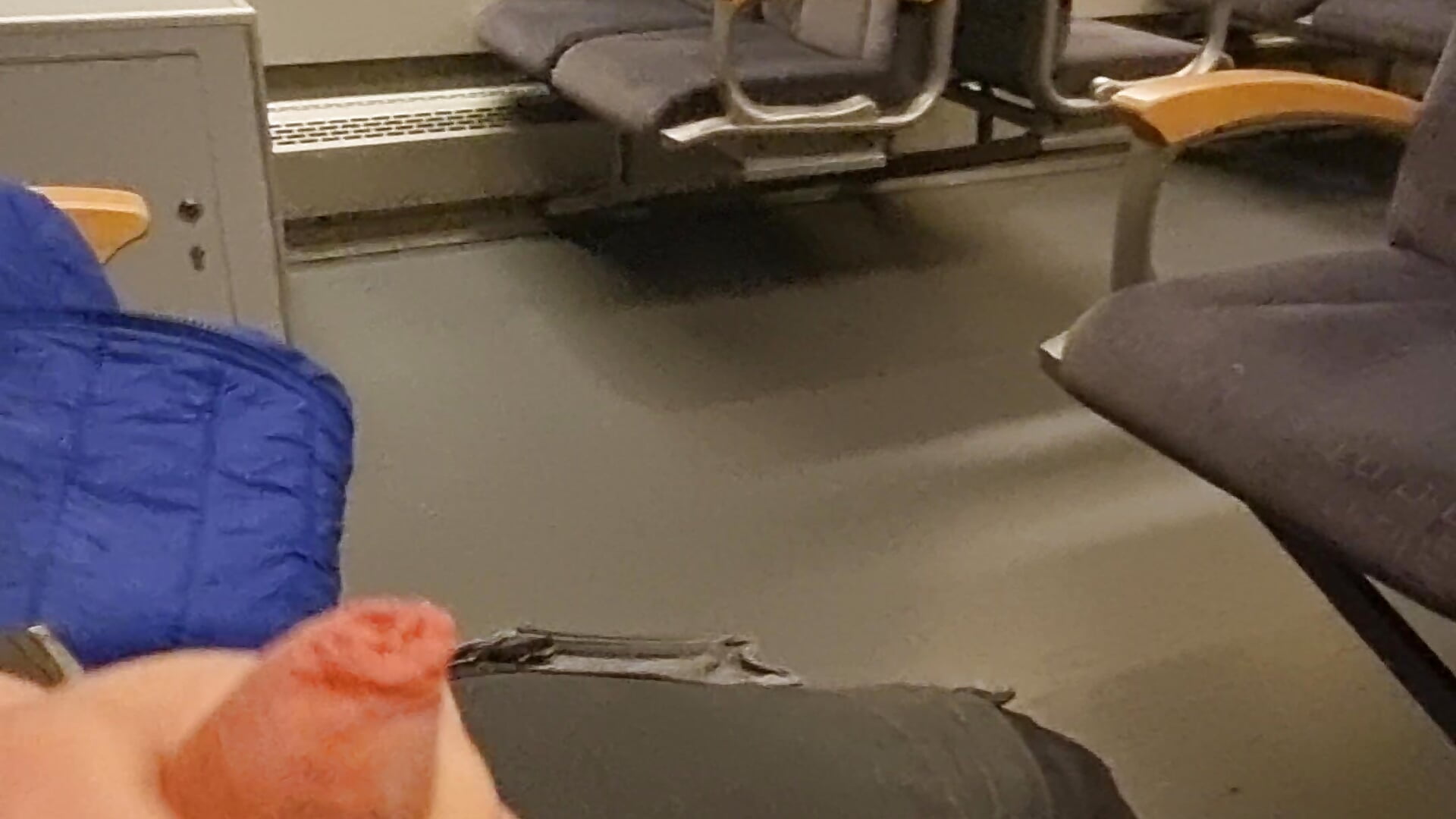 Im Zug – video od webkamerové modelky FuccAndFun