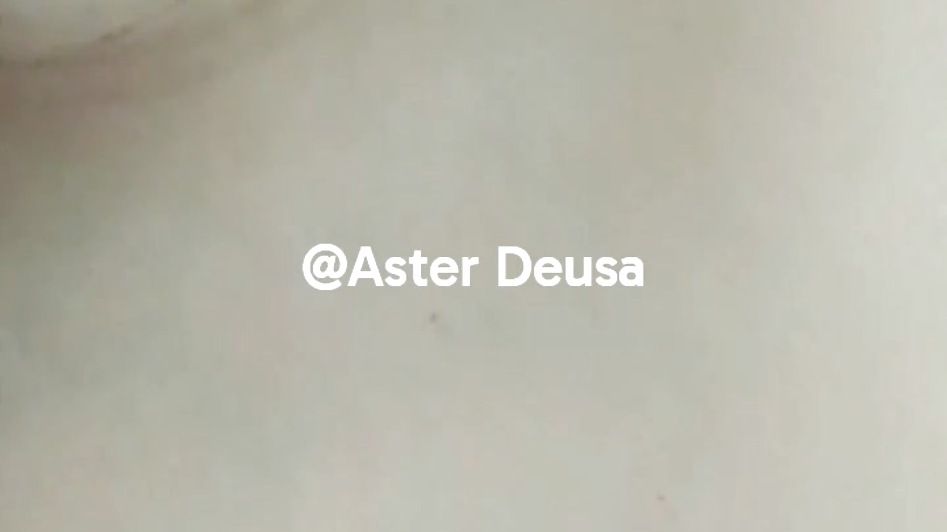 Chamando você pra ver minha bct gozada escondido da sua mulher.. – video af DeusaAster