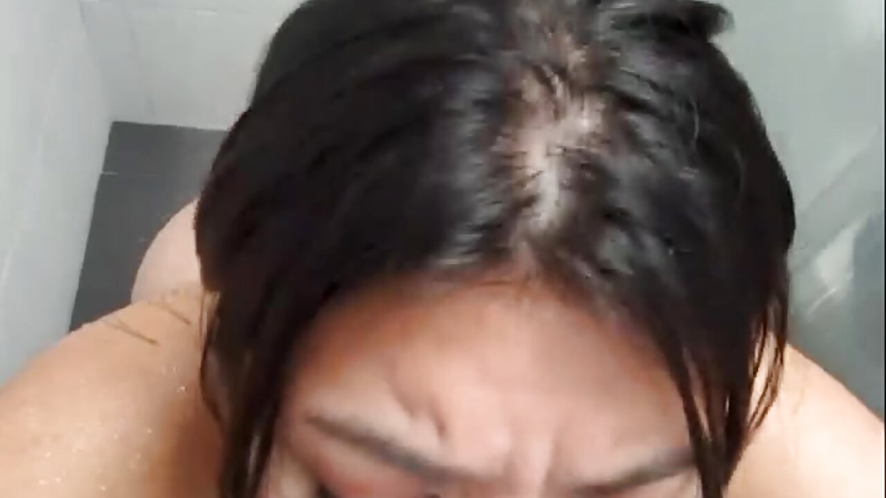 POV: i suck your cock on shower
