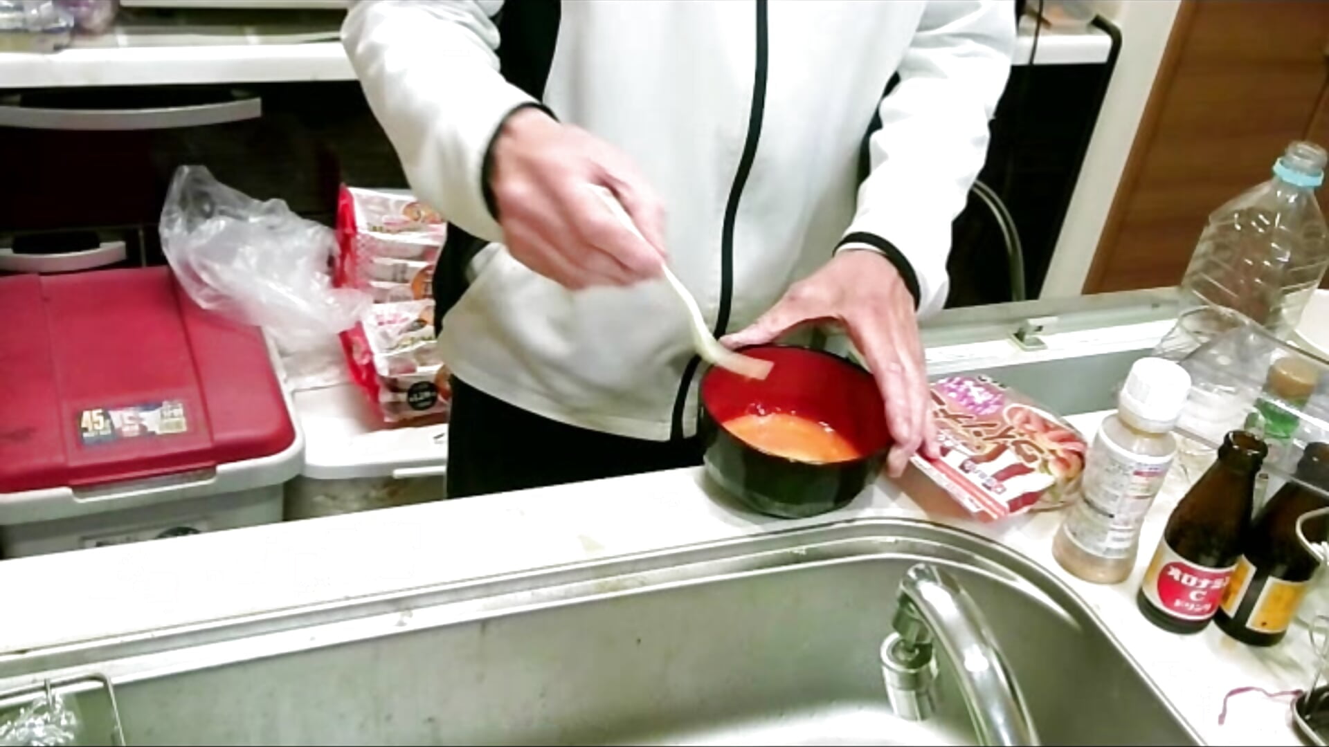 料理　レンジで簡単　ふわとろオムレツ－カメラキャストのmaru_010_chinの動画