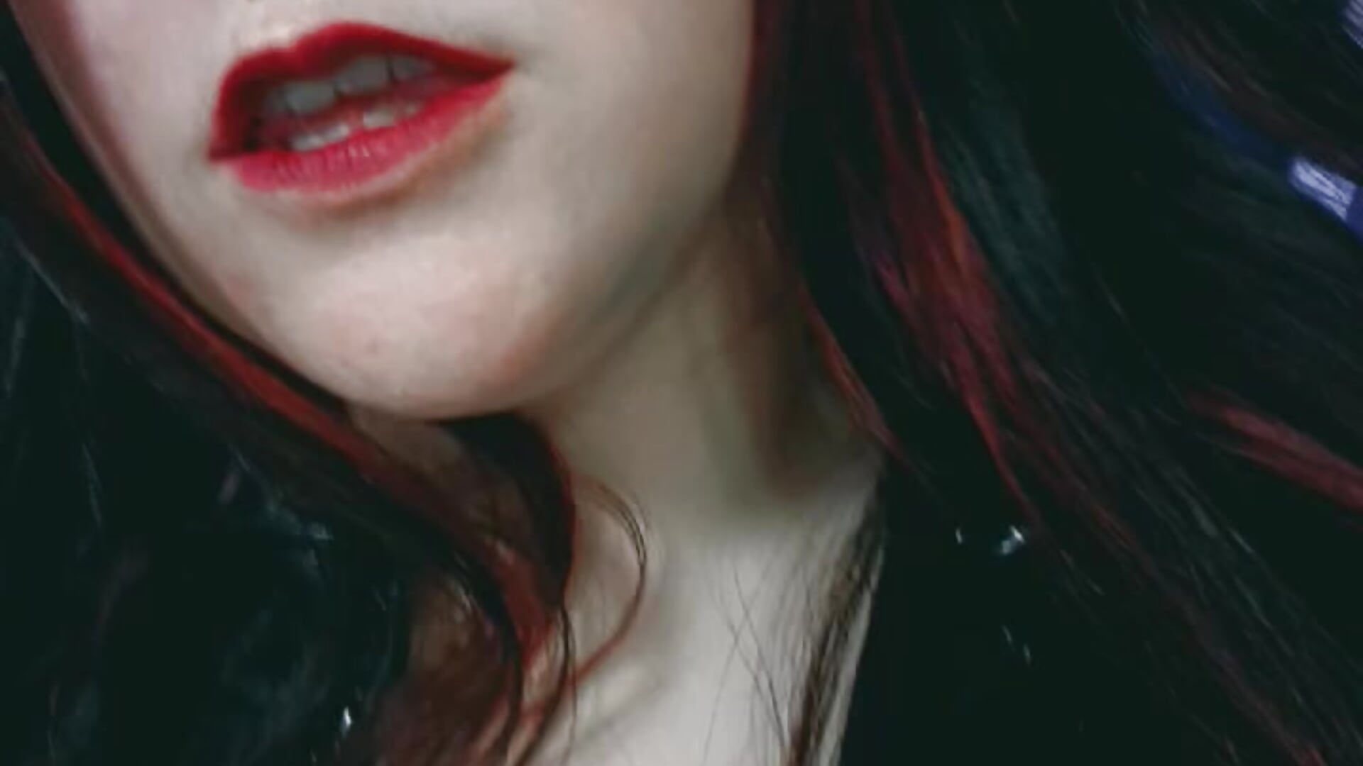 Red - vidéo du modèle de showcams Gelena_Black