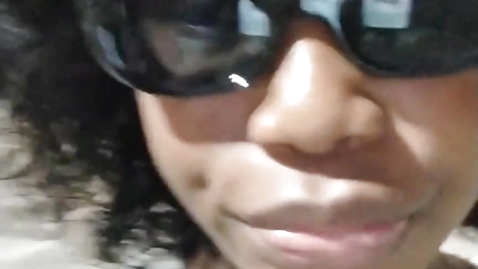 Out getting some fresh air – видео вебкам-модели kittykhloe22