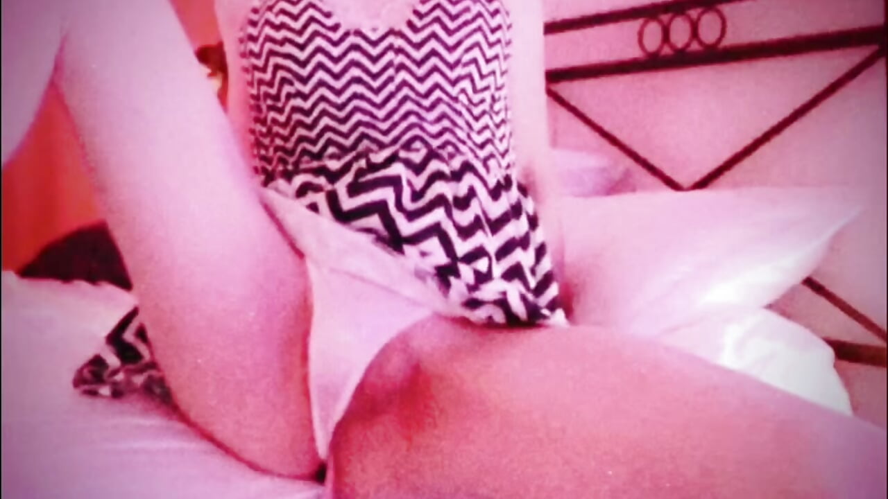 5CE9748E-88A3-4DDE-87CA-11999F2ABB6F Copy – video od webkamerové modelky ingrid1982