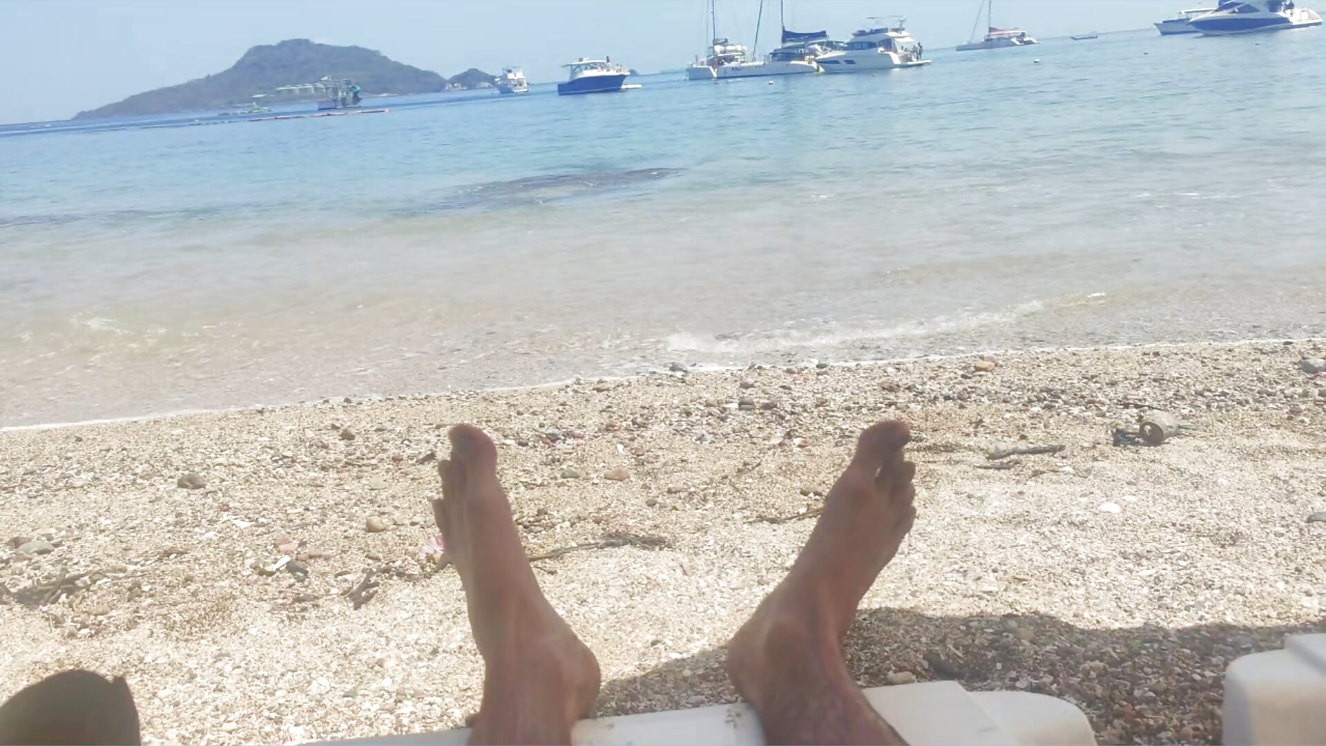 Relax on the beach - video av TESEO_HOT cam model
