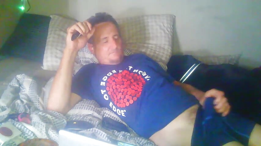 [11 Dec 01:20] Public Show - video by George48 cam model