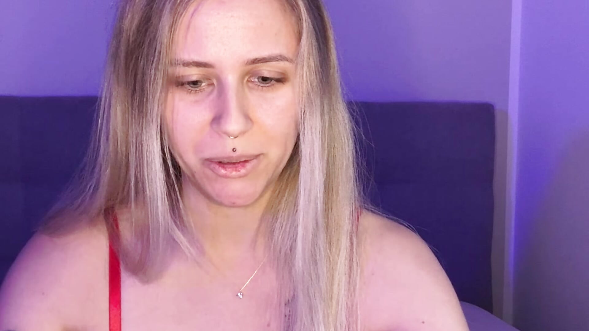 4. Türchen Öffnen ❤️🧑🏻‍🎄 - video by lunawolf21 cam model