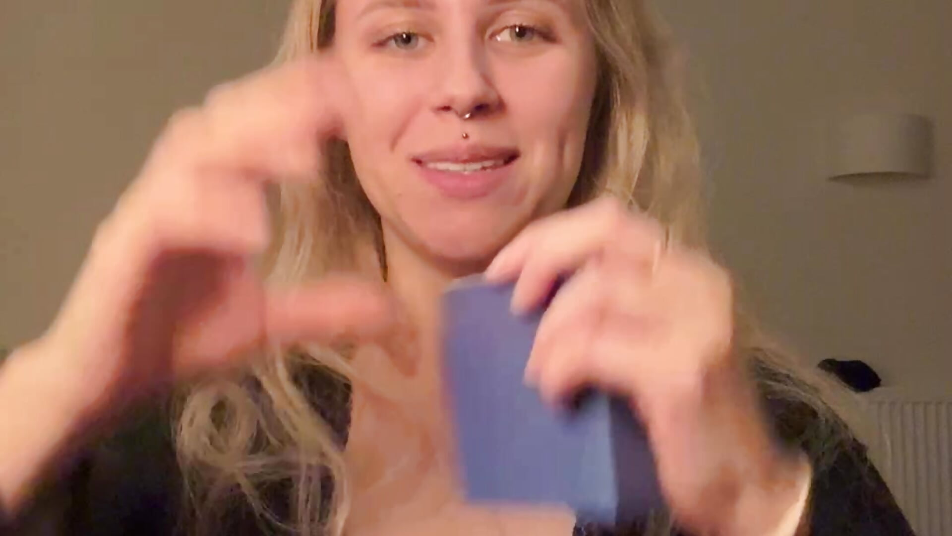 IMG_1450 - video by lunawolf21 cam model