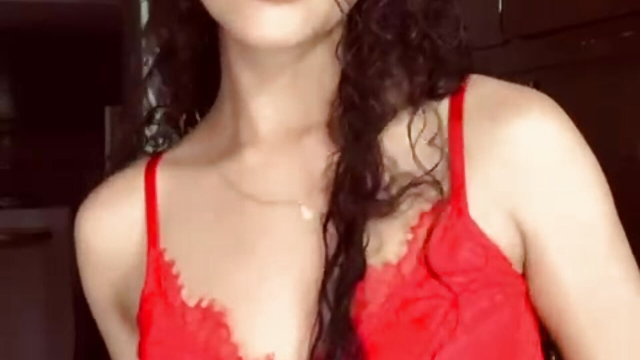 Me💄💋