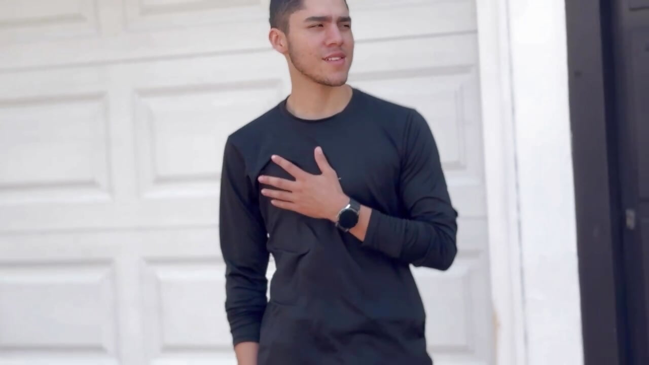 Video de WhatsApp 2024-11-27 a las 10,13,33_c4f36e37 - vidéo du modèle de showcams LiamNovak