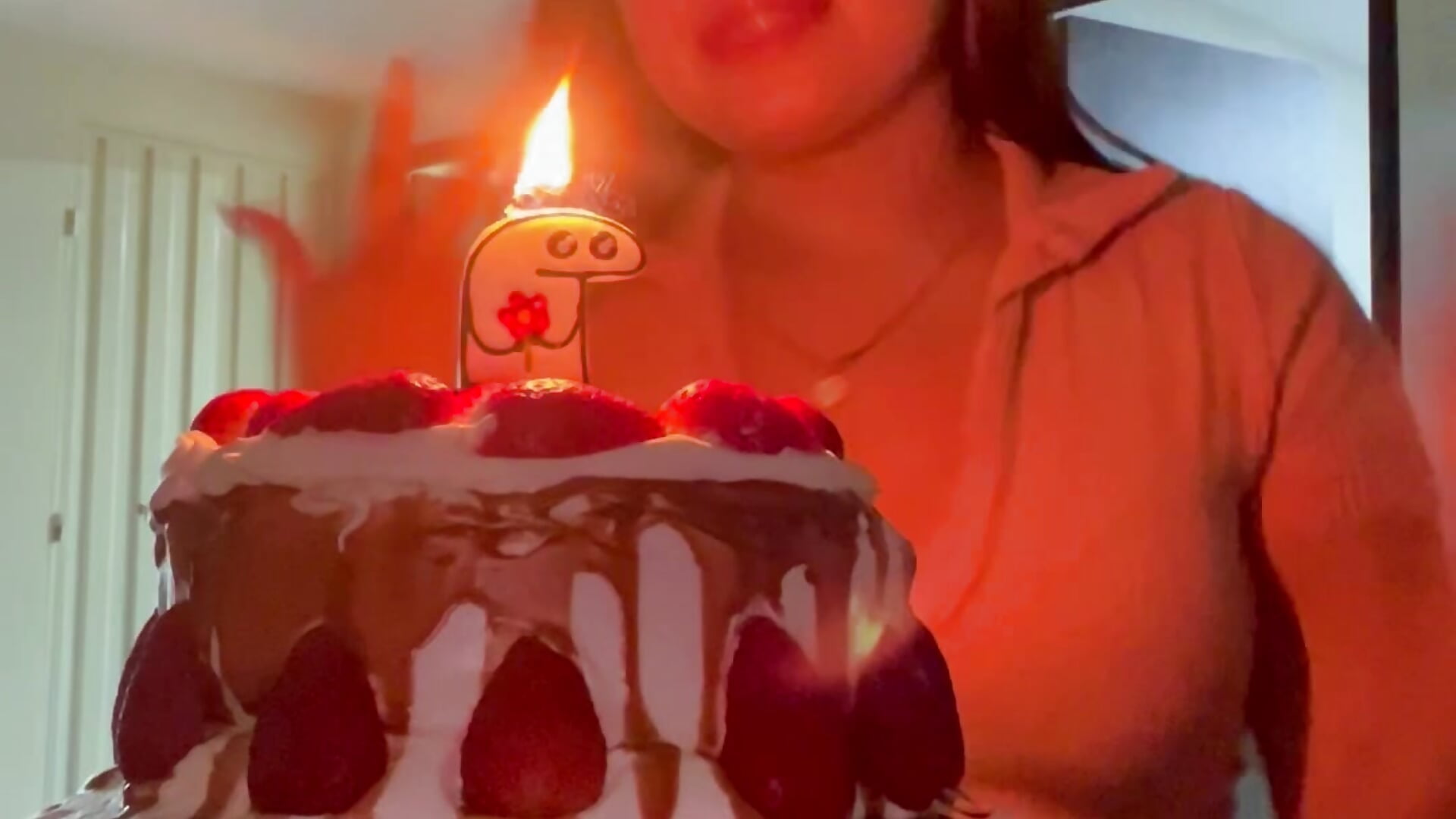 video-output-D4EF9E75-1790-44AA-9D39-2A65B7959A8B-1 - video oleh model kamera ShyVibes_