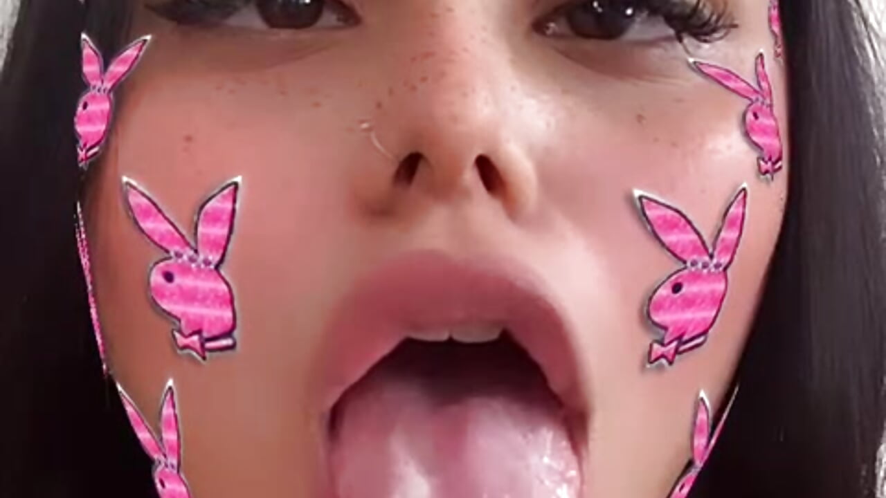 WuW - video by alissonfernandez_ cam model