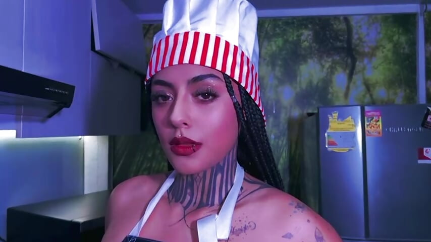 Your favorite chef 👩🏻‍🍳🔥 – видео вебкам-модели Lovely_celeste