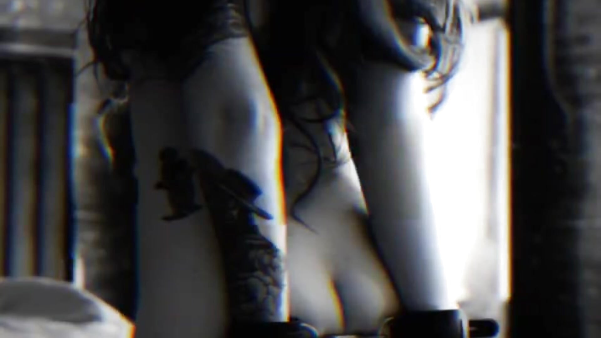 Be honest. How many of you cum just for my ass? - vidéo du modèle de showcams ScarletPanes