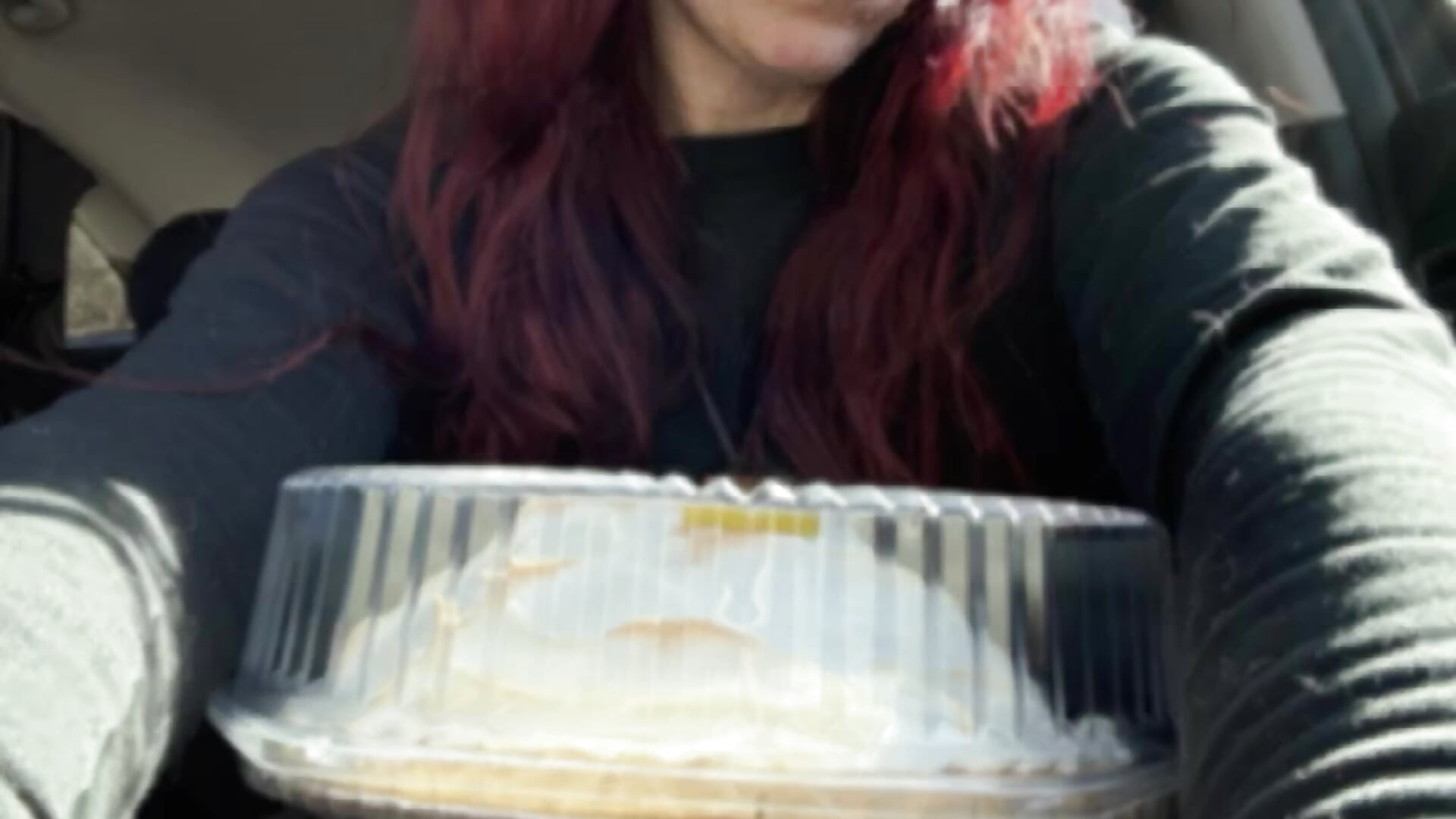 It’s my birthday - video by ScarletPanes