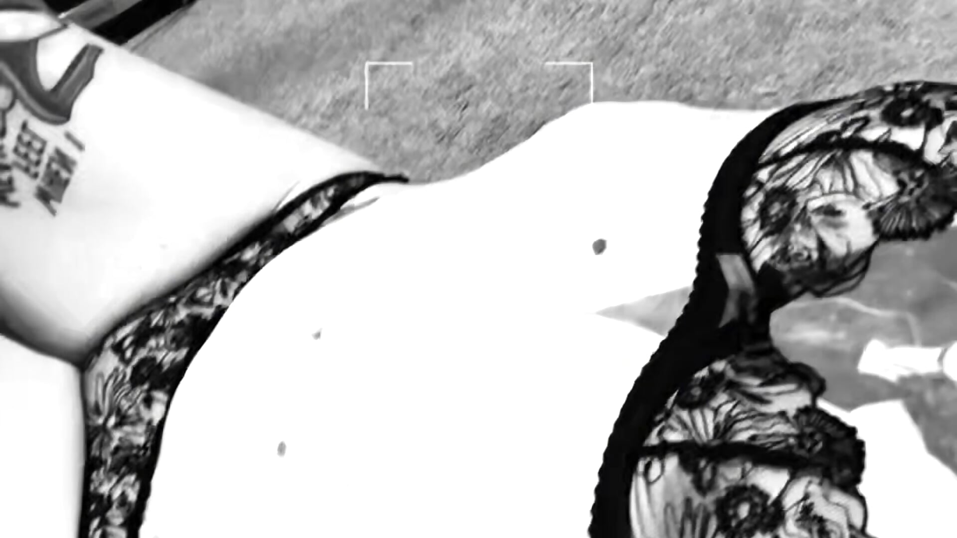 Guess who’s coming back! Are you going to come see me? - vidéo du modèle de showcams ScarletPanes