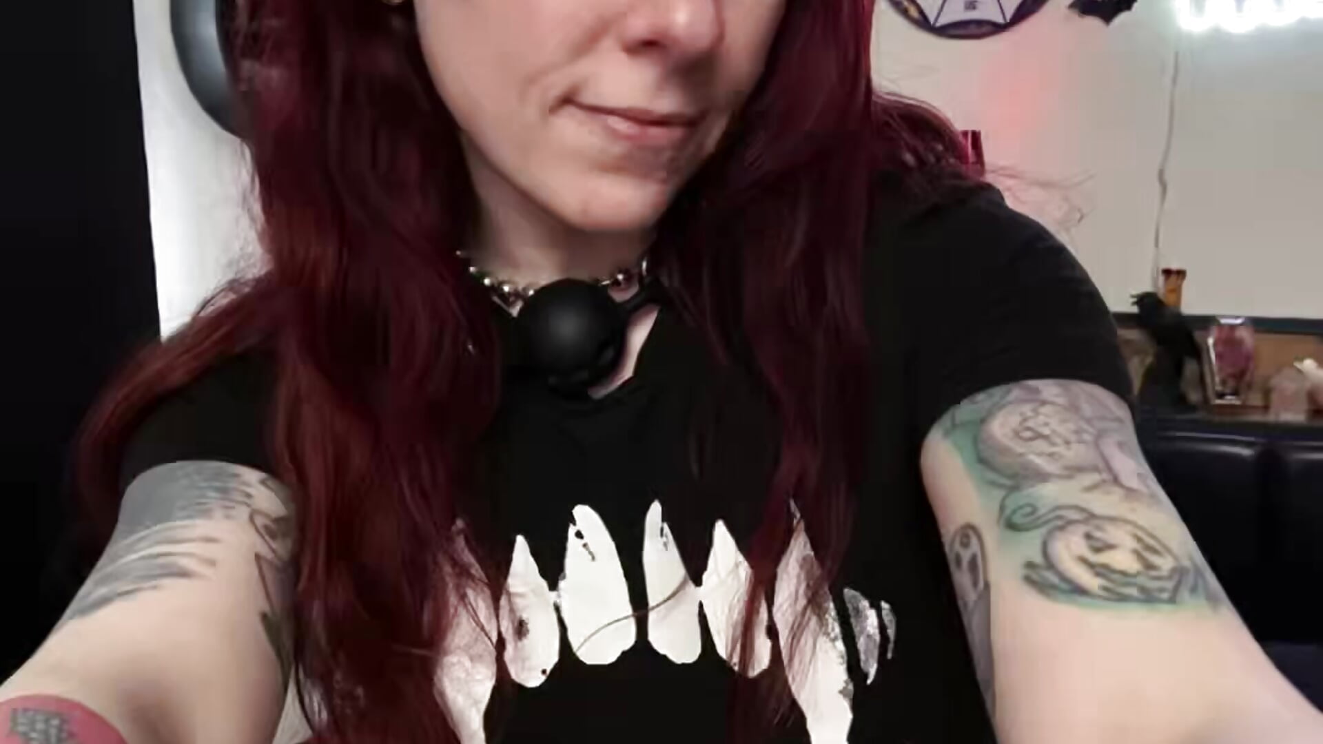 Despite appearances I am always unapologetically me - video by ScarletPanes